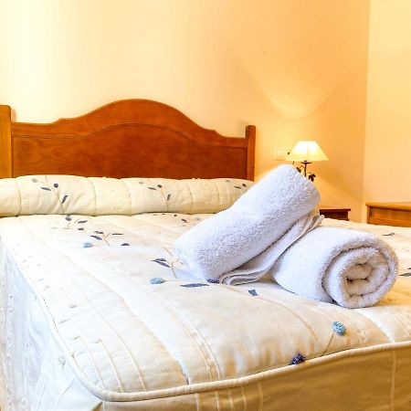Vivienda Turistica Los Leones Berlanga de Duero Dış mekan fotoğraf