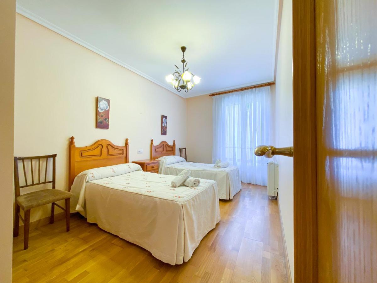 Vivienda Turistica Los Leones Berlanga de Duero Dış mekan fotoğraf