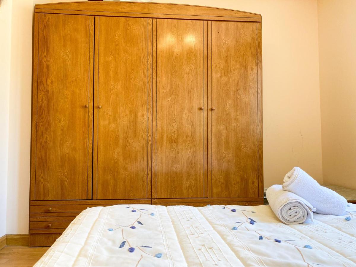 Vivienda Turistica Los Leones Berlanga de Duero Dış mekan fotoğraf